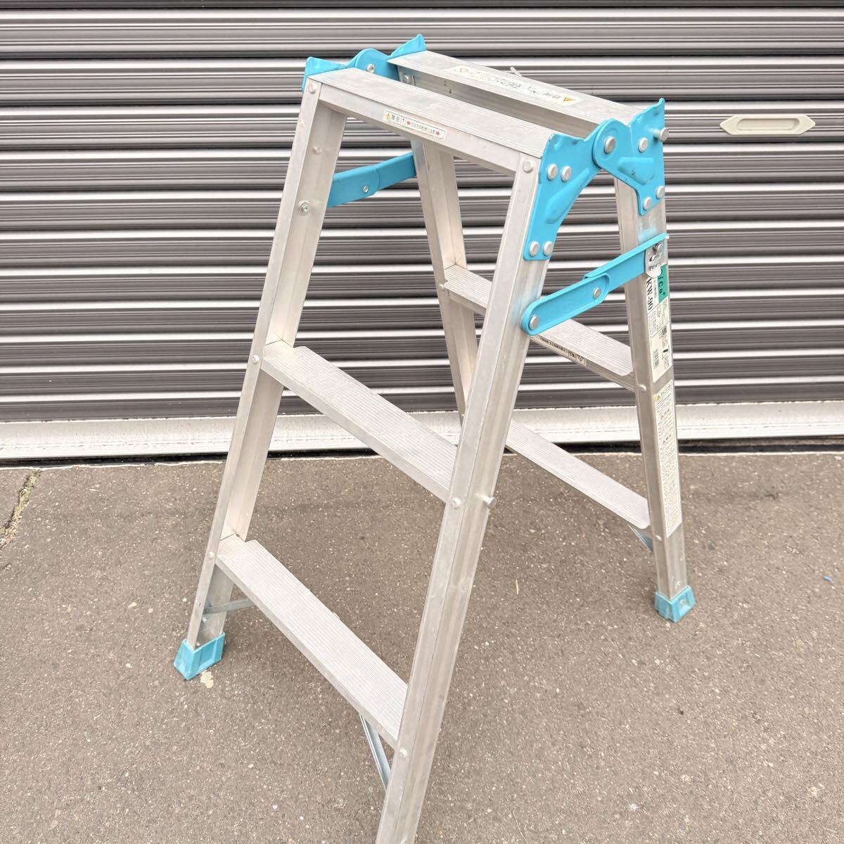 ☆ SA-0403ぬ160 Pica 脚立 軽量 踏み台 DIY KW-90 アルミ 約82cm ☆ 