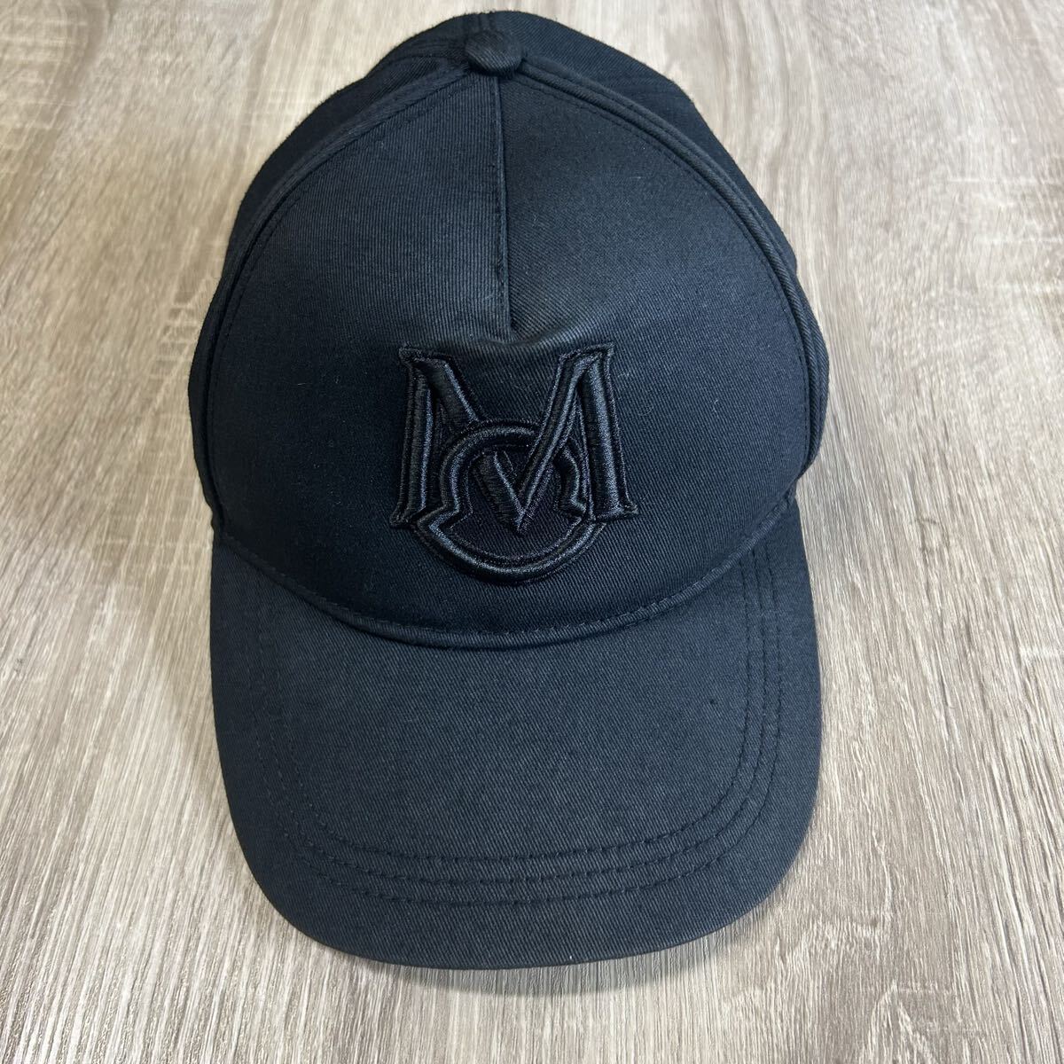 MONCLER モンクレールベースボールキャップ帽子黒