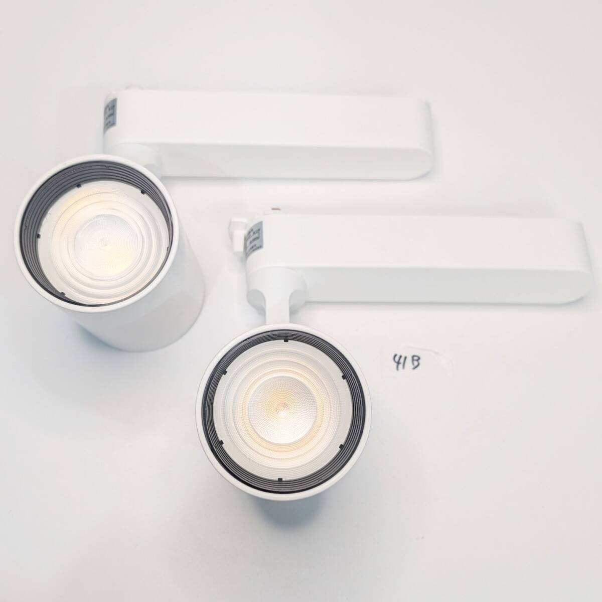 パナソニック　ライティングレール用照明　2個 セット 屋内用 2018年製 動作品 NTS00031WLG1 LED照明器具 広角　41B