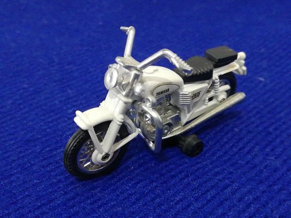 TOMICA トミカ ヤマハ バイク YAMAHA スポーツ TX750 NO.30