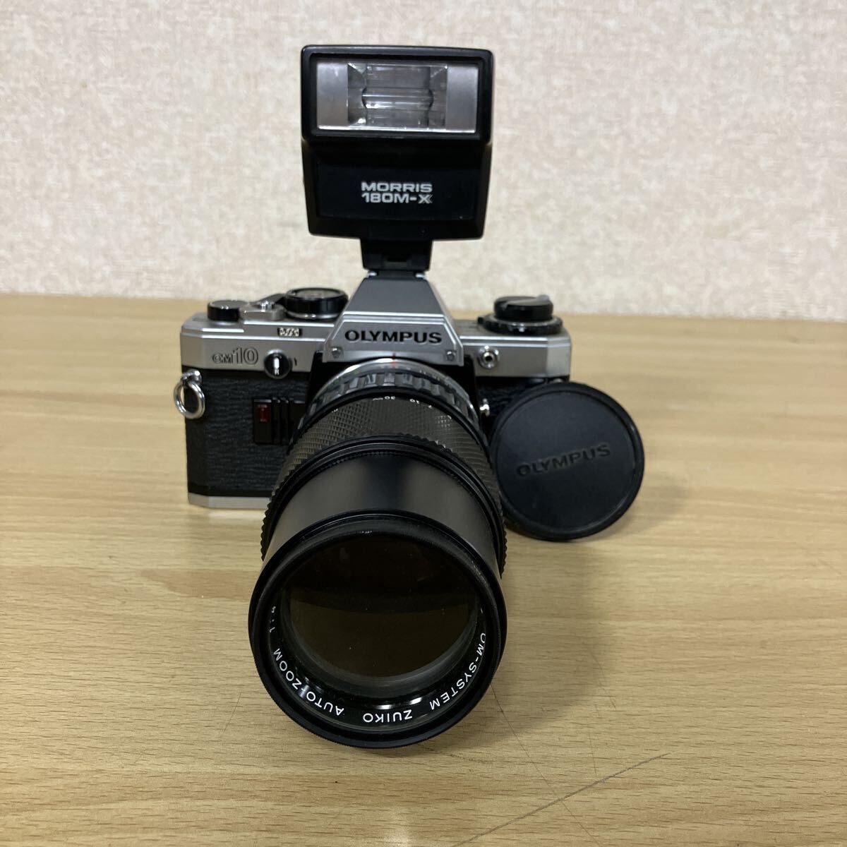 OLYMPUS オリンパス OM10 レンズ OLYMPUS OM-SYSTEM ZUIKO AUTO-ZOOM 1:4 f=75〜150mm フィルムカメラ 一眼レフカメラ 4 サ ス 1893