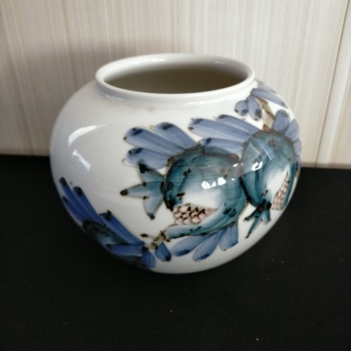 ●砥部焼　千山窯　 花瓶●