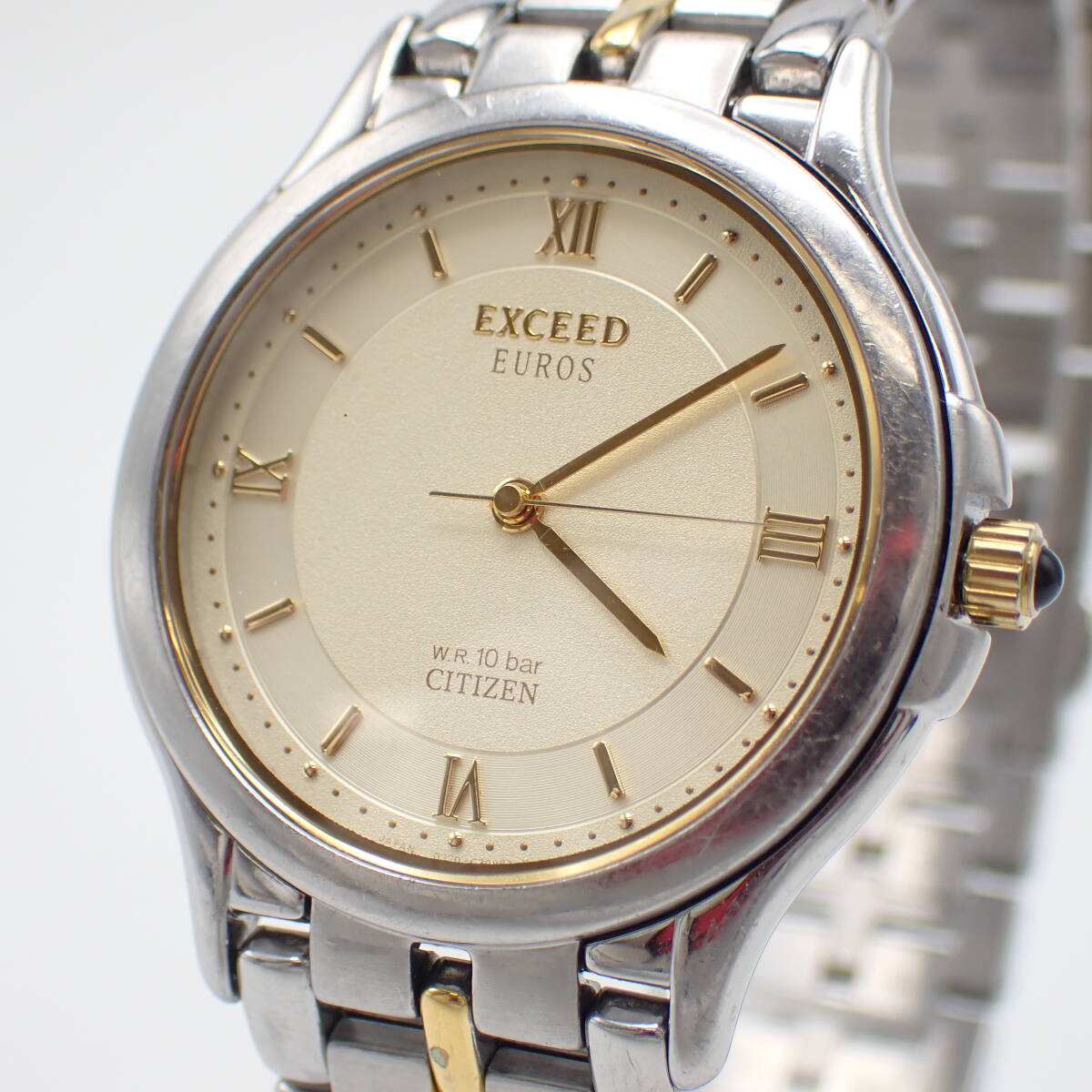 稼働品 1円～☆CITIZEN シチズン QZ メンズ腕時計 EXCEED エクシード 0330-C30757Ｙ ゴールド文字盤 ラウンド アナログ コンビカラー