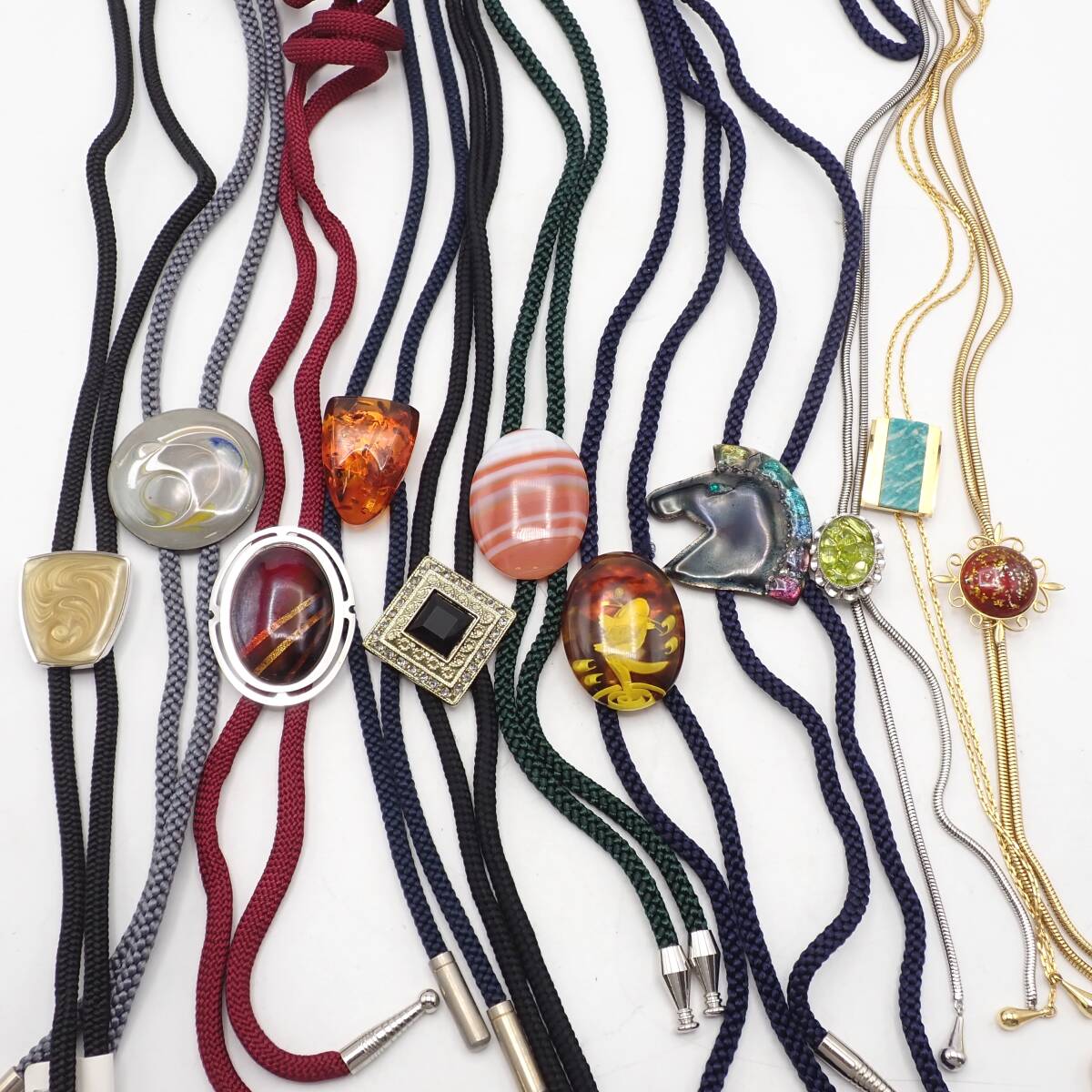 まとめ 1円～☆ループタイ 天然石 工芸品 11点セット ネックレス アンティーク アクセサリー ファッション小物