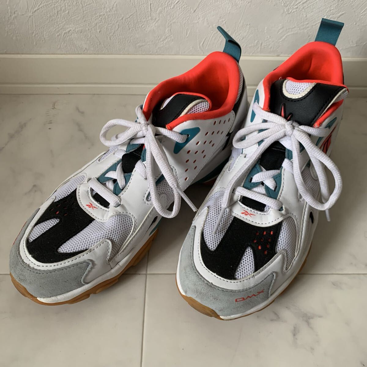 Reebok/リーボック/CN7738/DMX SERIES 1600/スニーカー/ディーエムエックス シリーズ/ネオン レッド ミスト/靴/CN7738/ランニング/シューズ