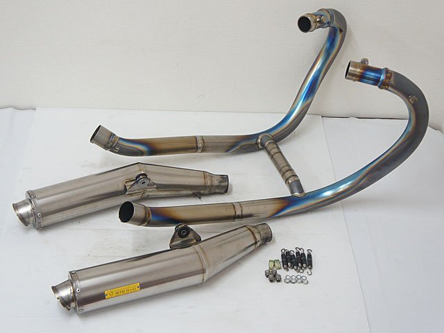 4951【トライアンフ スラクストン 1200R 2017年式より外し BITO R＆D チタンフルエキ 2into2 メガホンサイレンサー 2本出し】部品 パーツ