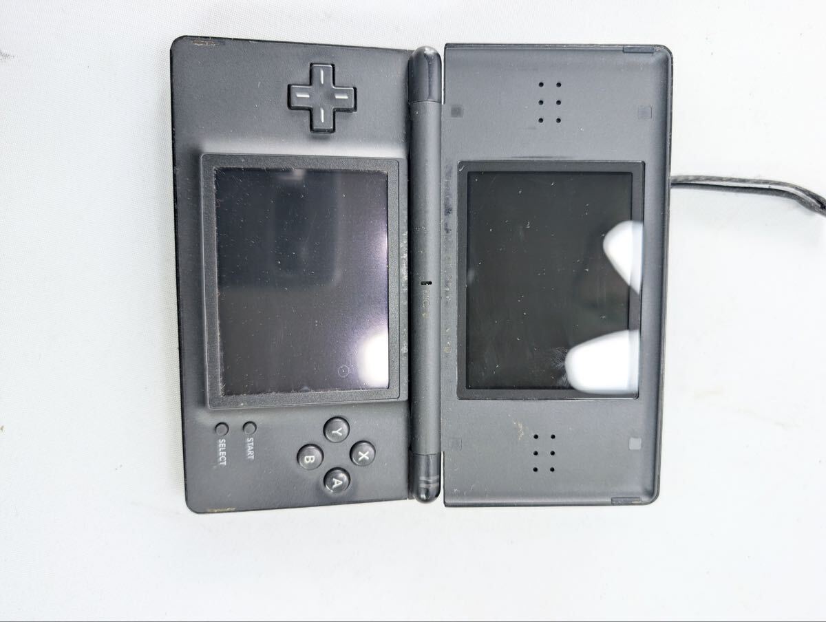 【動作品】ニンテンドーDS Lite 本体 ＋ だれでもアソビ大全 ソフト付 任天堂　管理DO186