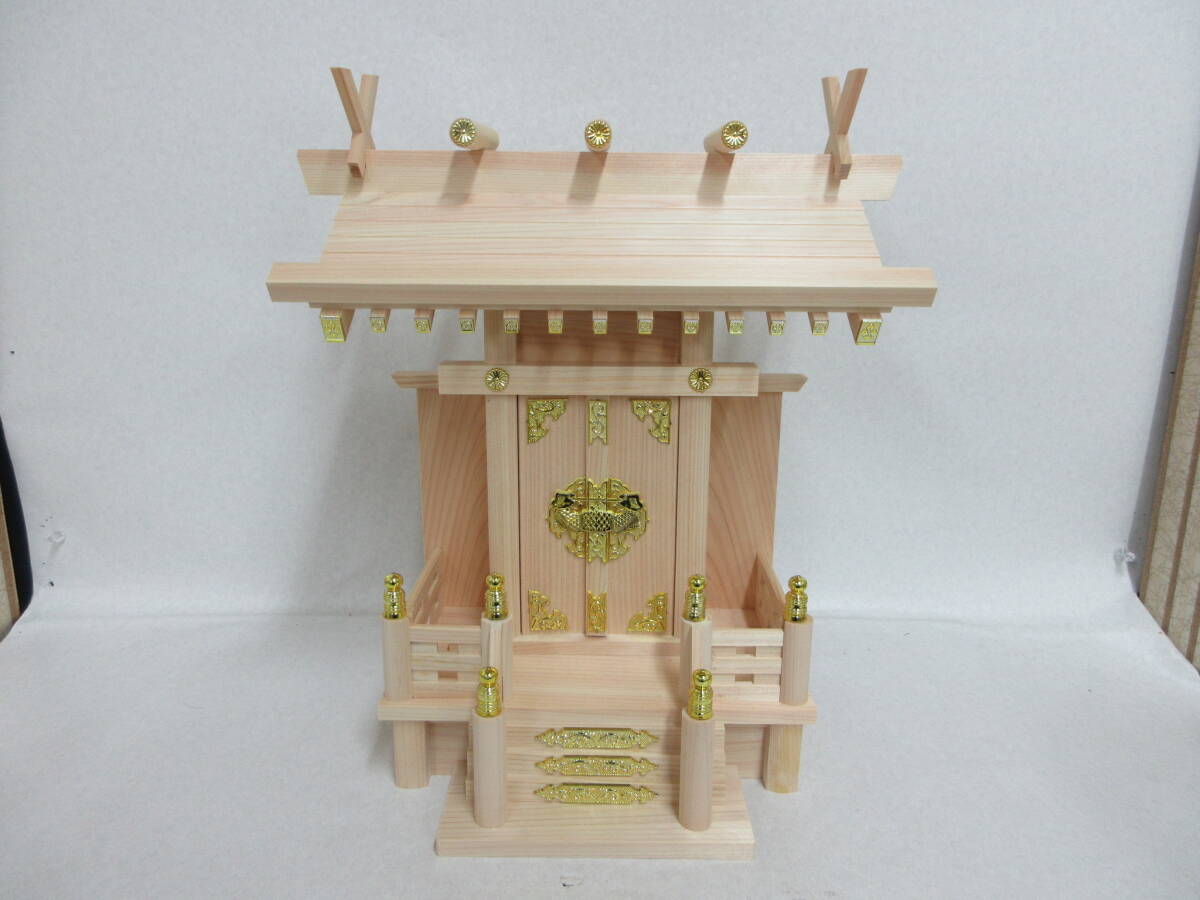 Ｔ４５５０　神棚　新品　未使用品　特別大特価　ひのき　中神明　高３９．５ｃｍ　幅３５ｃｍ　