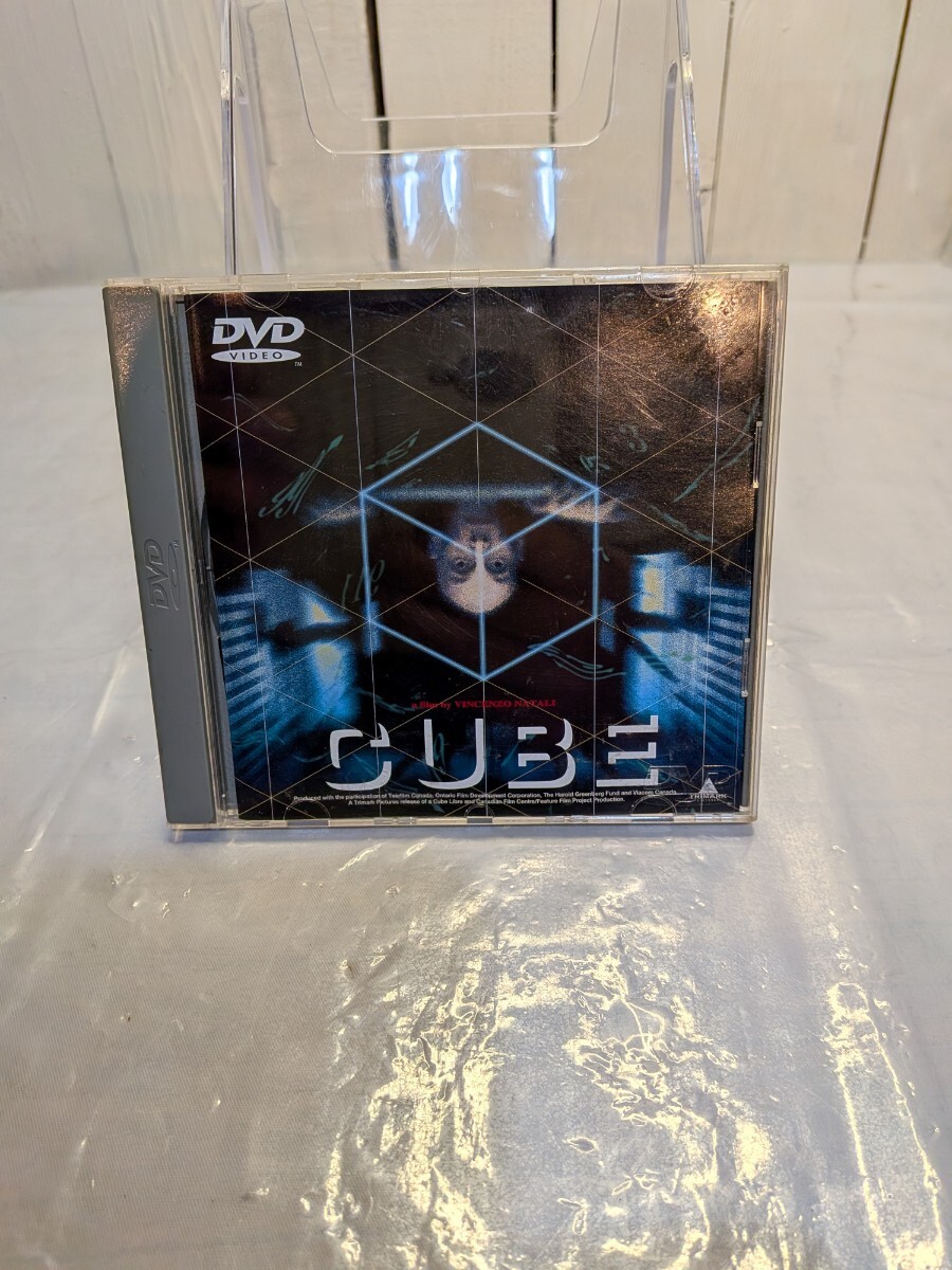 CUBE キューブ（DVD) 帯付き　A-300