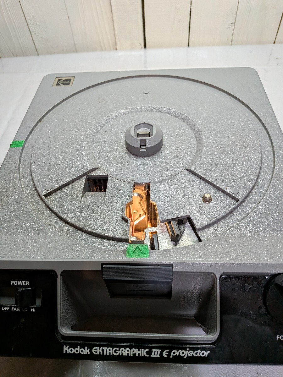 Kodak（コダック）「EKTAGRAPHIC III E」スライドプロジェクター　A-509