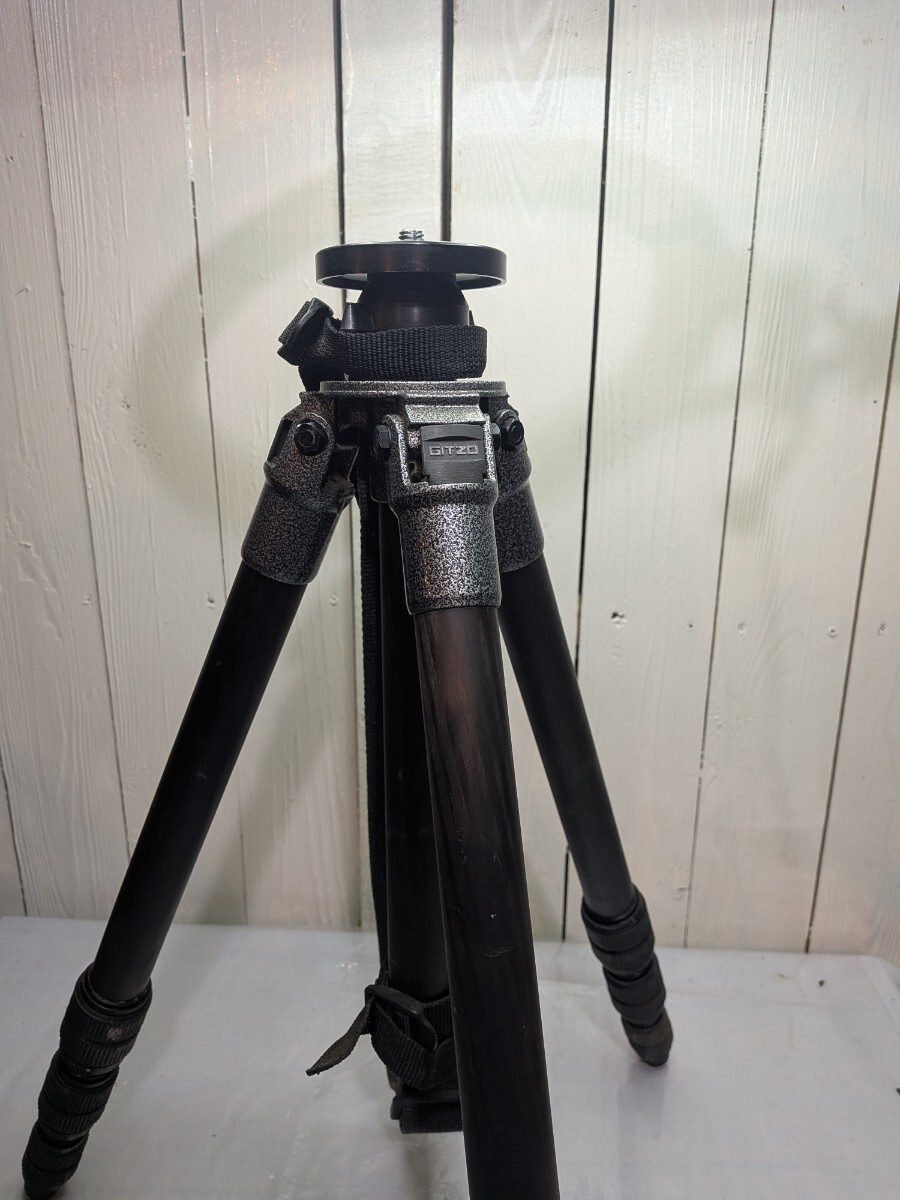 Gitzo（ジッツオ）製　カーボン三脚「G1228」 Gitzo　A-644