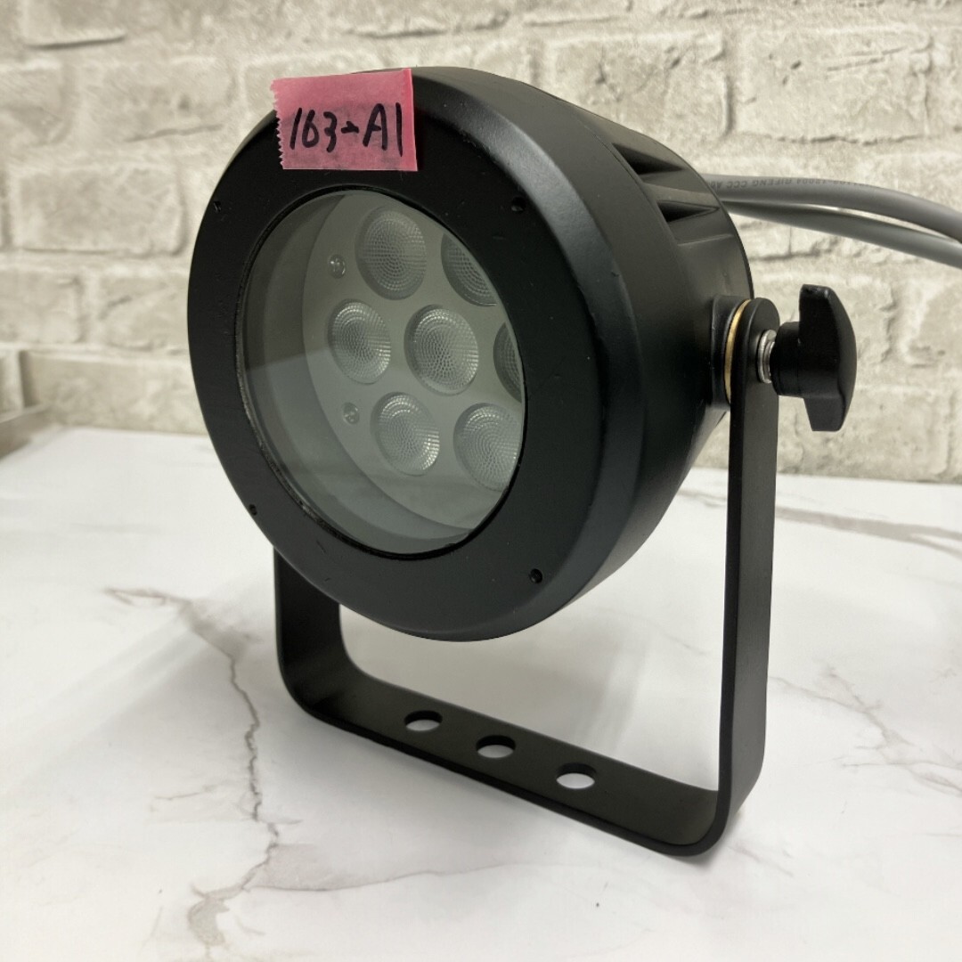 【中古/未検査】e-lite AM1421KXLET (KS1) RGBL 4in1 LEDウォッシュライト 軽量1.7kg 設備用プロ仕様【163-A1】