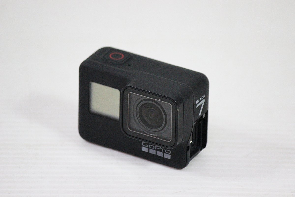 ∞ GoPro HERO7 BLACK 端子カバーなし バッテリー付属 アクションカメラ ゴープロ ヒーロー ブラック 動画 静止画 □H8