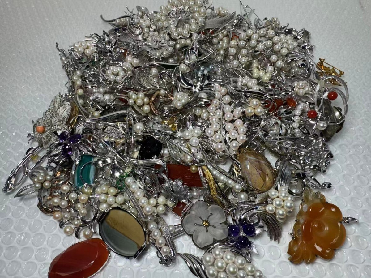 AS623　シルバーアクセサリー　まとめ売り　色石　ブローチ　パール　真珠　瑪瑙　Silver 925 大量　総重1400g
