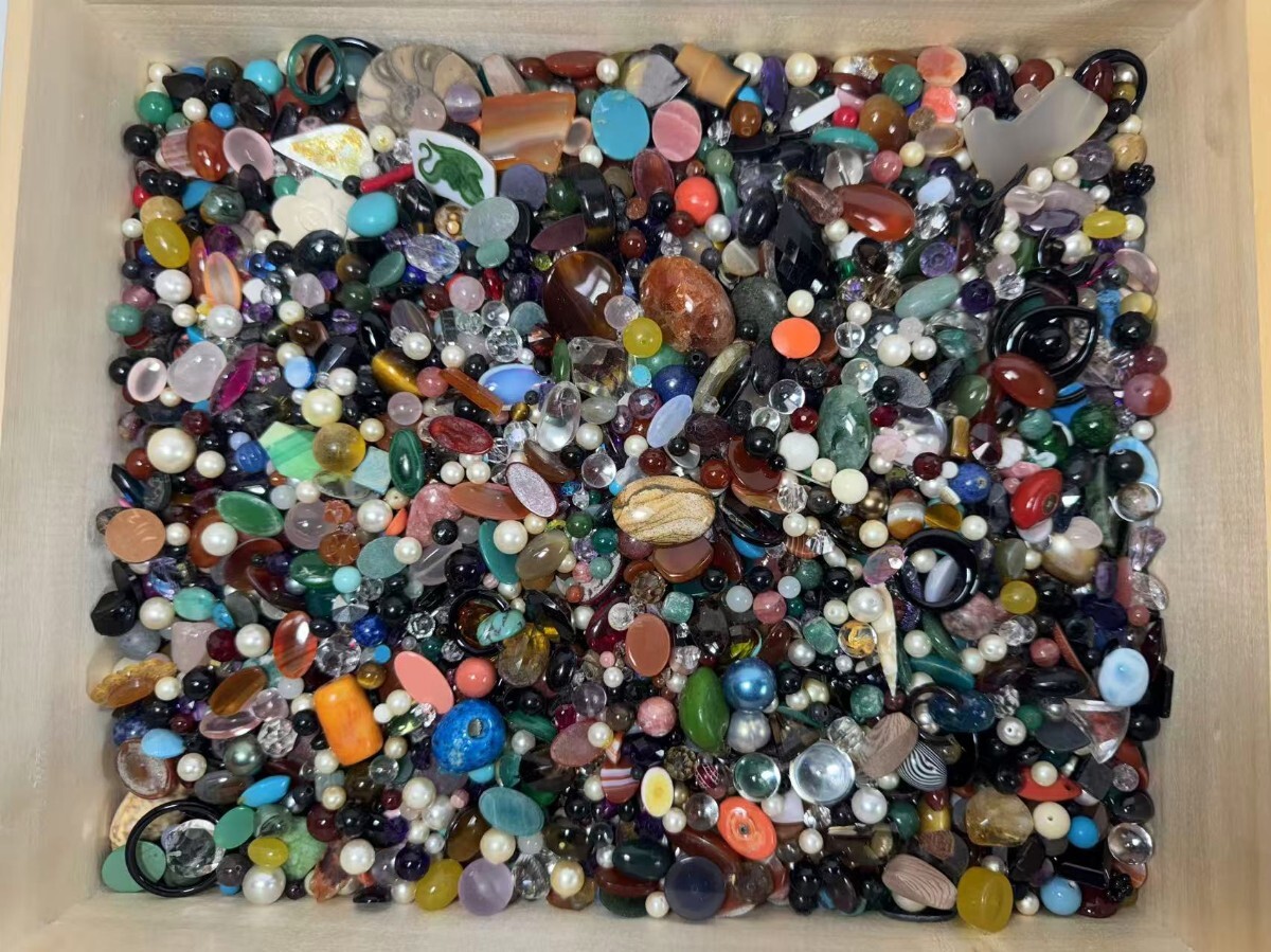AS624　アクセサリー　ルース　裸石　まとめ売り　パール　珊瑚　翡翠　天然石　パーツ　大量　重4.9kg