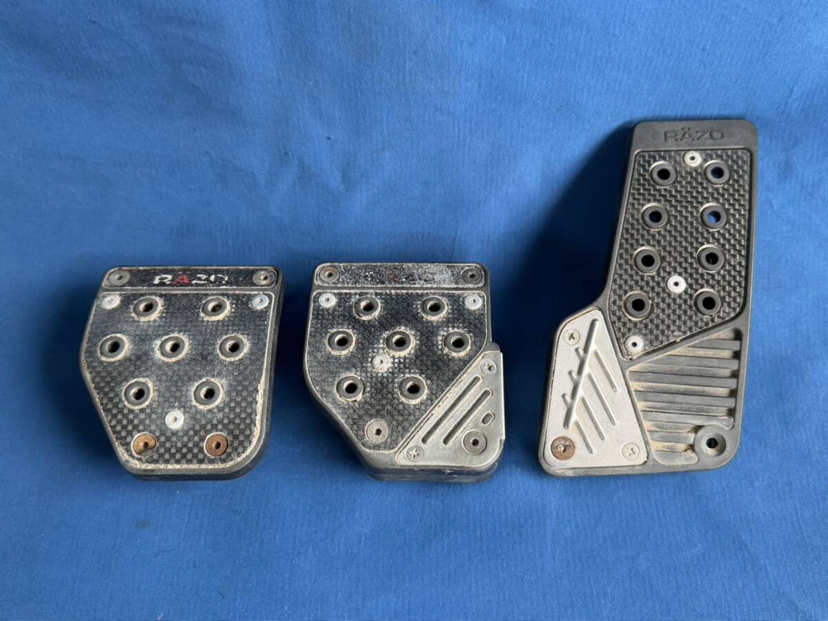 RAZO　ペダルカバー　3点セット　アクセル　ブレーキ　クラッチ　中古