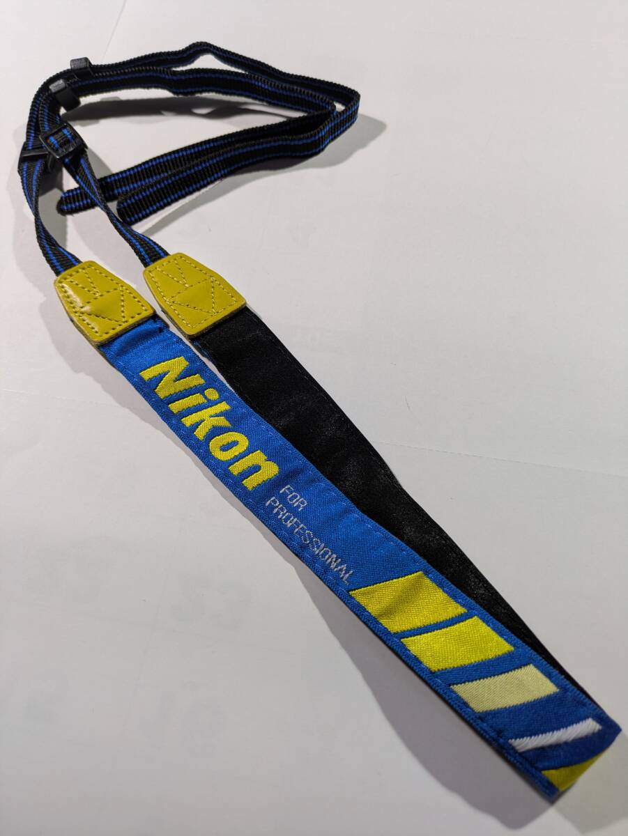 【送料無料・美品】ニコン　プロストラップ　ブルー/イエロー