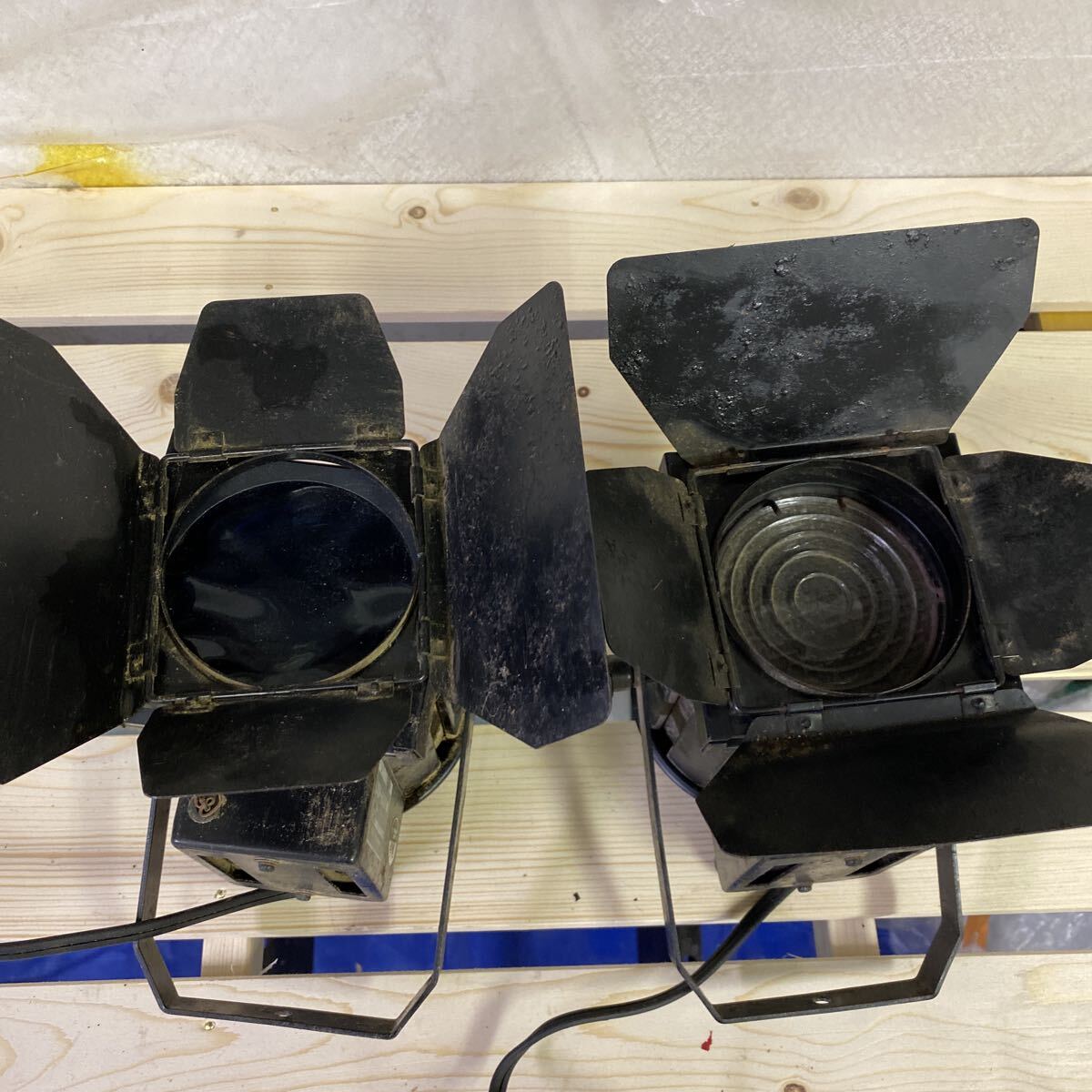 レトロライト　舞台照明 スポットライト 2個セット 演出用照明器具 現状品　LSSP-8305 スポットライト ステージ照明　レトロ