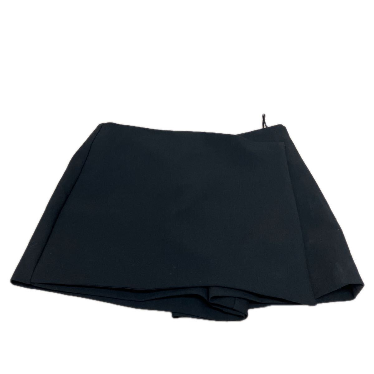 A0320 未使用 タグ付き ザラ zara ショートパンツ ブラック Sサイズ 送料一律230円