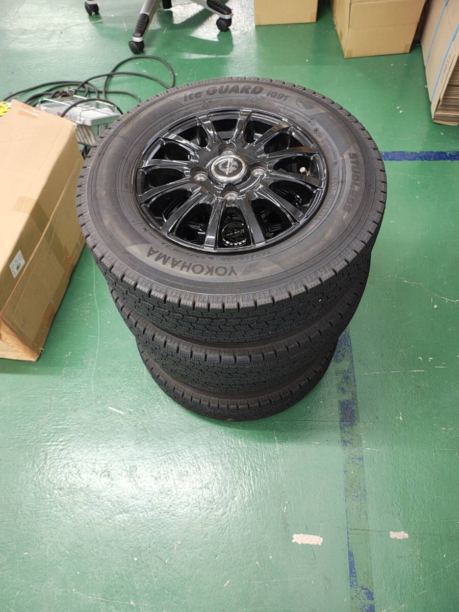D AZANE ホイール ヨコハマタイヤスタッドレスタイヤ アイスガード ig91 22年製 [中古] 145/80 R12 4本セット 神奈川県 直取可能