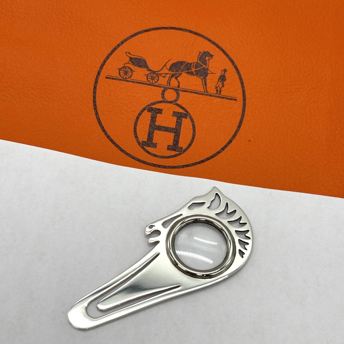 AY3585■HERMES 馬モチーフ ルーペ付きブックマーカー エルメス 栞 しおり ホース シュヴァル シルバーカラー 一円スタート