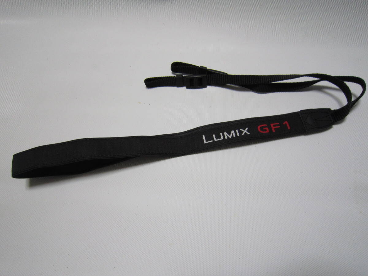 未使用美品　Panasonic LUIMIX GF1　細身カメラストラップ