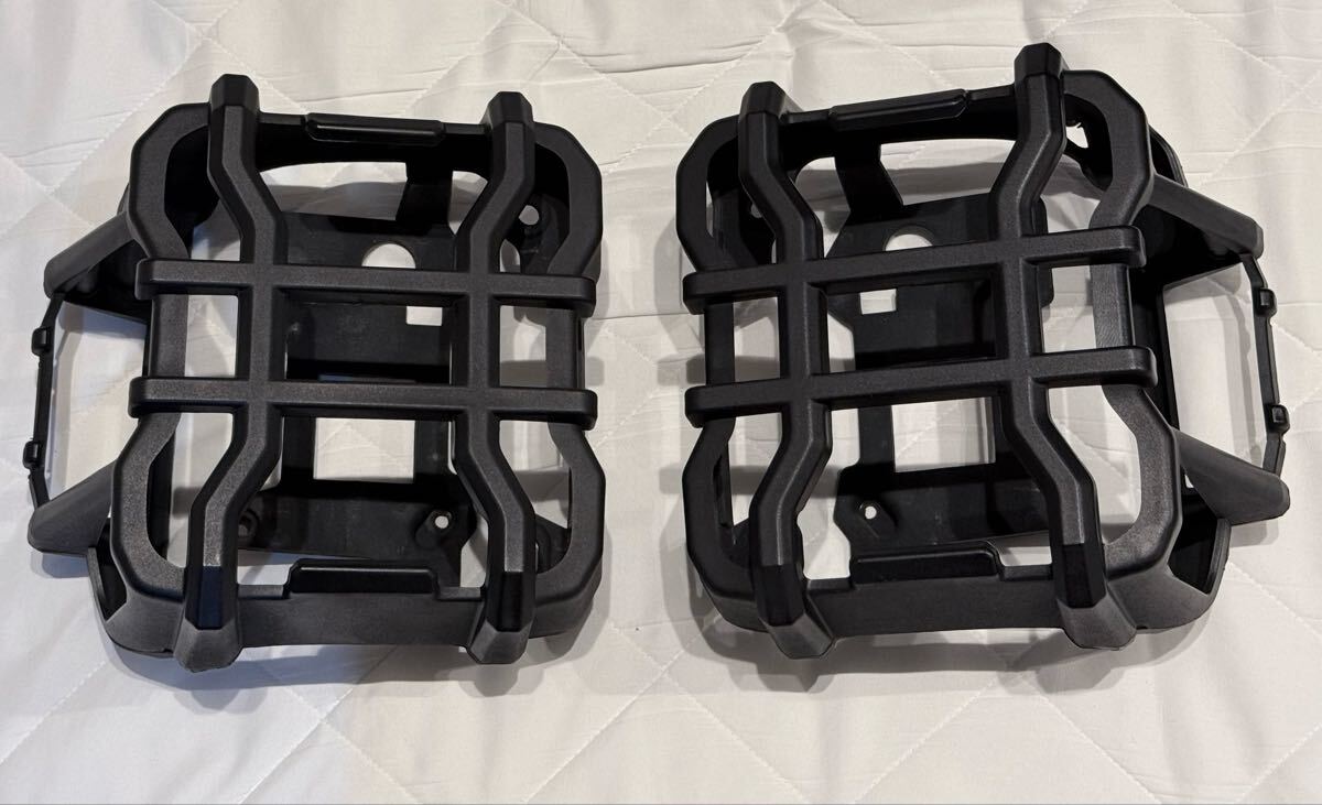 【美品】ラダーマシーン購入品 JEEP ラングラー JL用 テールライトガード テールライトカバー