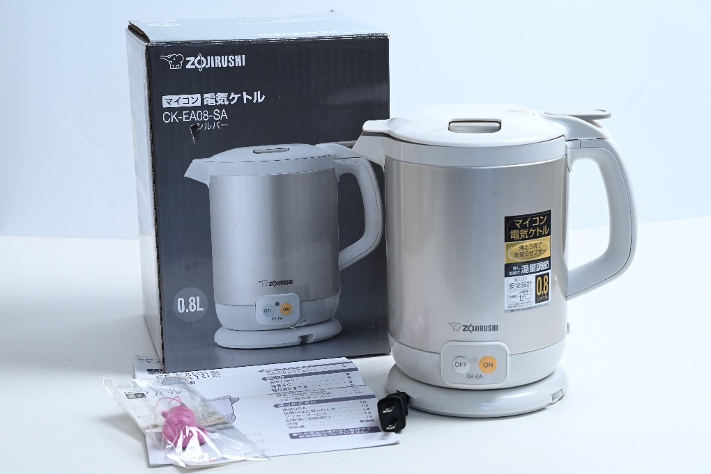 24/84/11 未使用 象印 電気ケトル 0.8リットル CK-EA08-SA シルバー