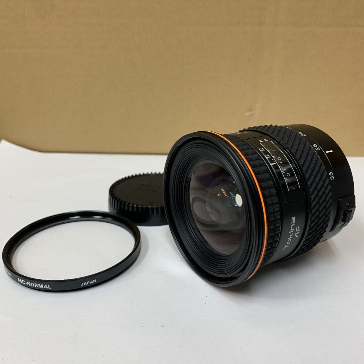 Tokina AF 20 - 35mm 1:3.5-4.5 φ72 トキナー カメラレンズ キヤノン用 未確認 LENS 165
