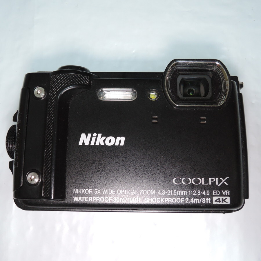 Nikon COOLPIX W300 ニコン カメラ