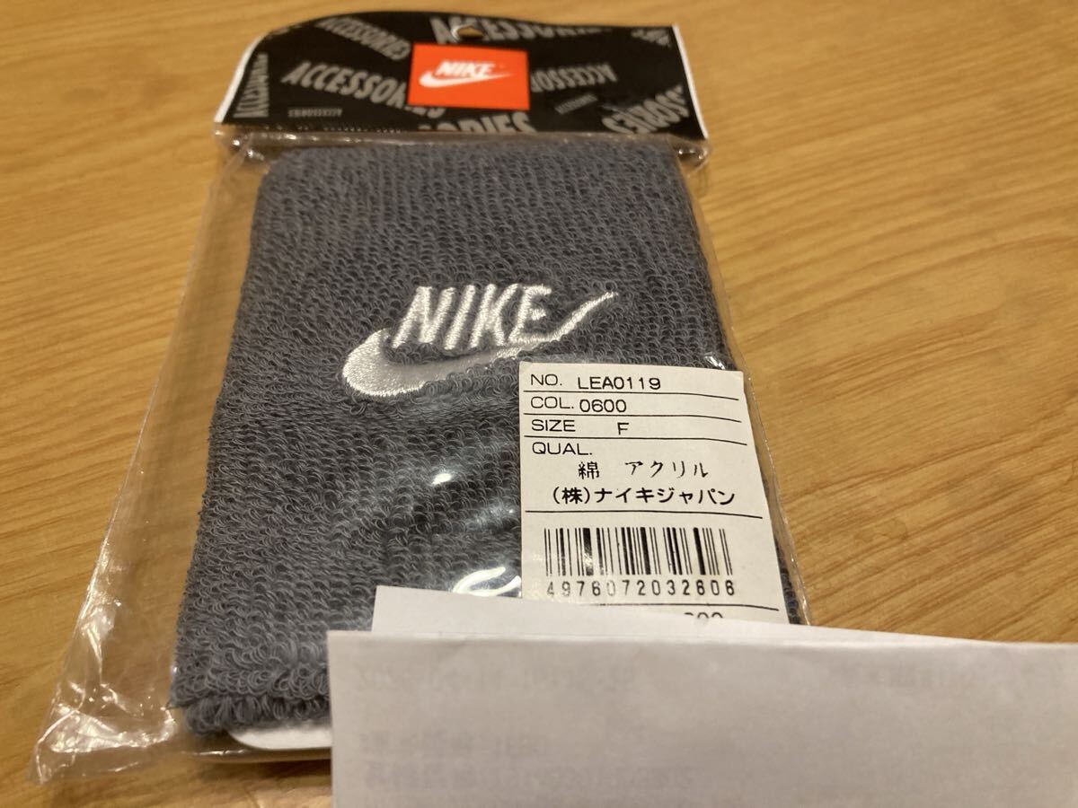 NIKE ナイキ リストバンド グレー LEA0119 未使用品