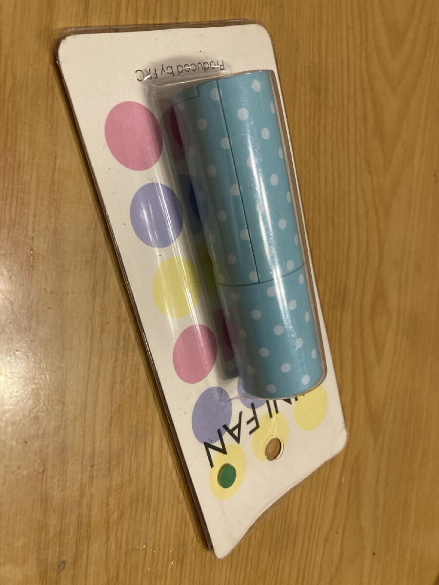 軽量Produced by FRC ハンディミニファン 水玉模様 ブルー