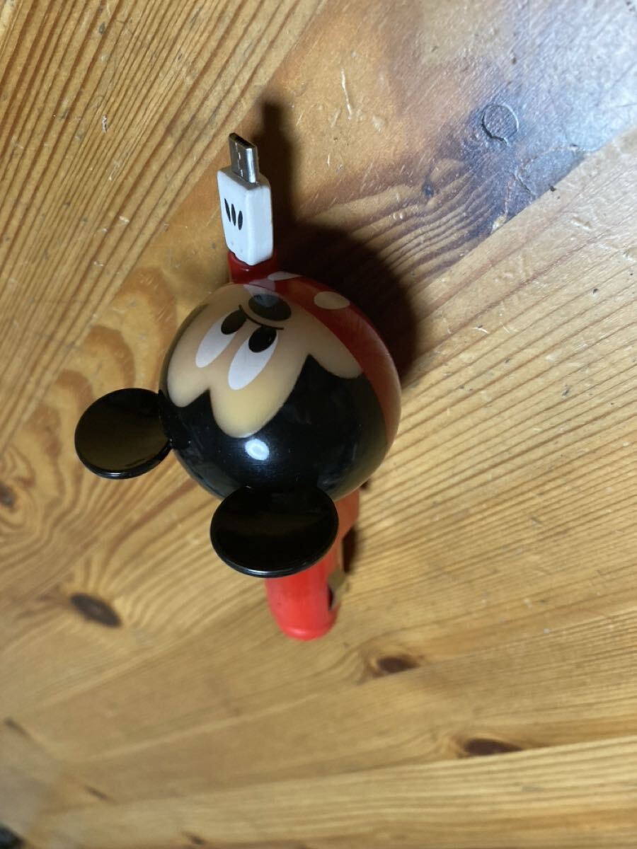 ミッキーマウス USB充電器 シガーライターソケットからタイプB　iphone用充電 ディズニー