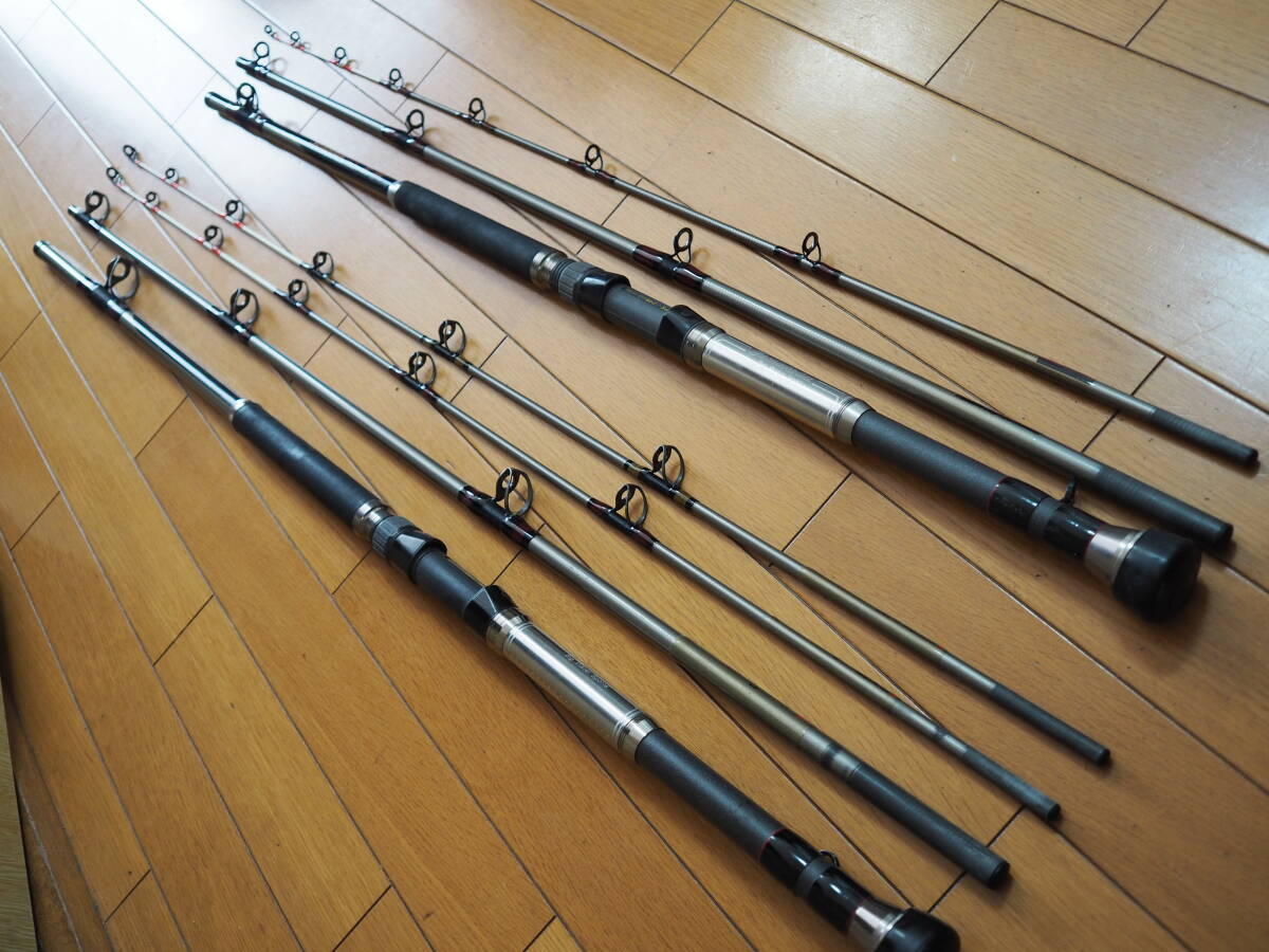 ♪♪美品　がまかつ　シーグラ―　メタル　100-330　50-300　2本セット 替え穂先付き♪♪