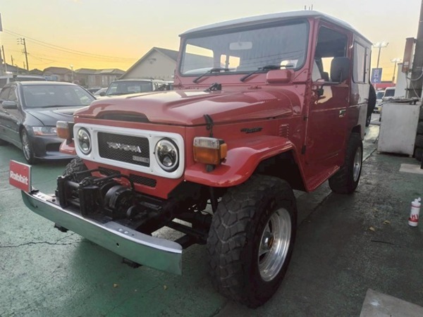 ランドクルーザー40 BJ41V 2Bエンジン　クーラー付き　観音開き