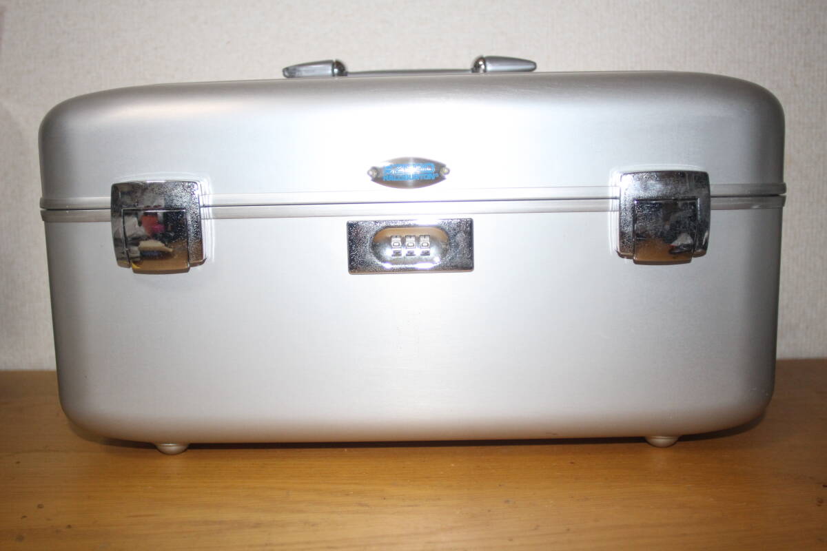 ゼロハリバートン アルミケース 青ハリ 青ロゴ ZERO HALLIBURTON