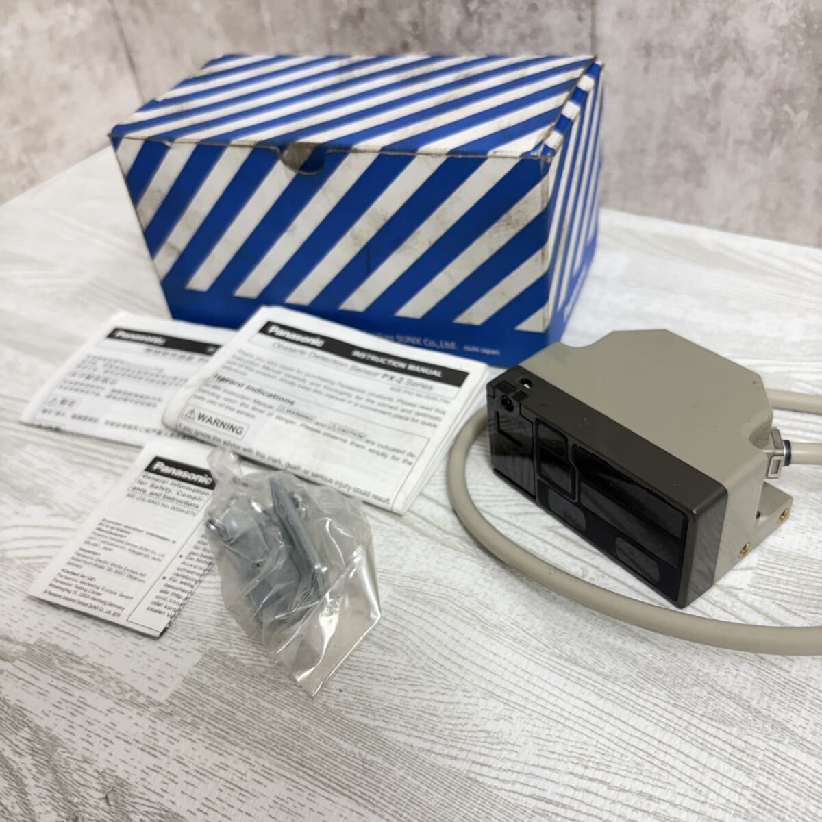 【ジャンク】Panasonic PX-22 UPX22 特殊用途センサ 障害物センサ