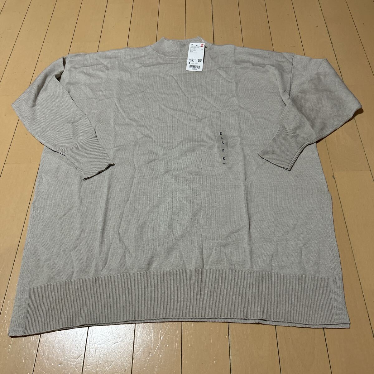 新品未使用ユニクロUNIQLOエクストラファインメリノモックネックチュニックS