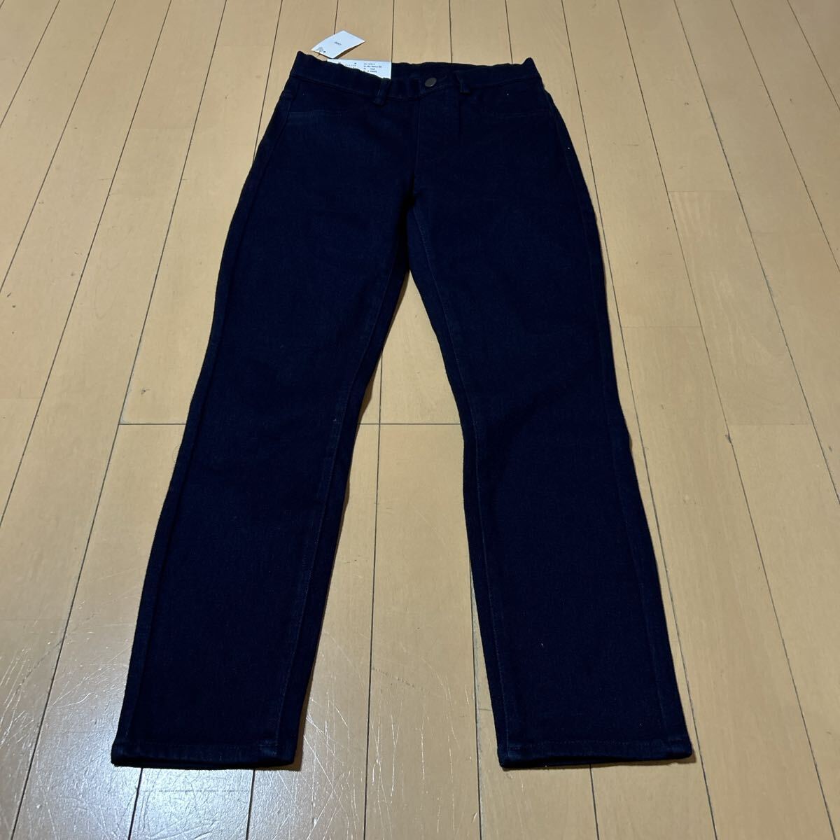 新品未使用ユニクロUNIQLOウルトラストレッチデニムクロップドレギンスパンツS
