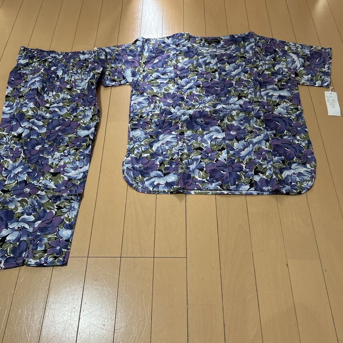 新品未使用 Mセットアップ①ルームウェア