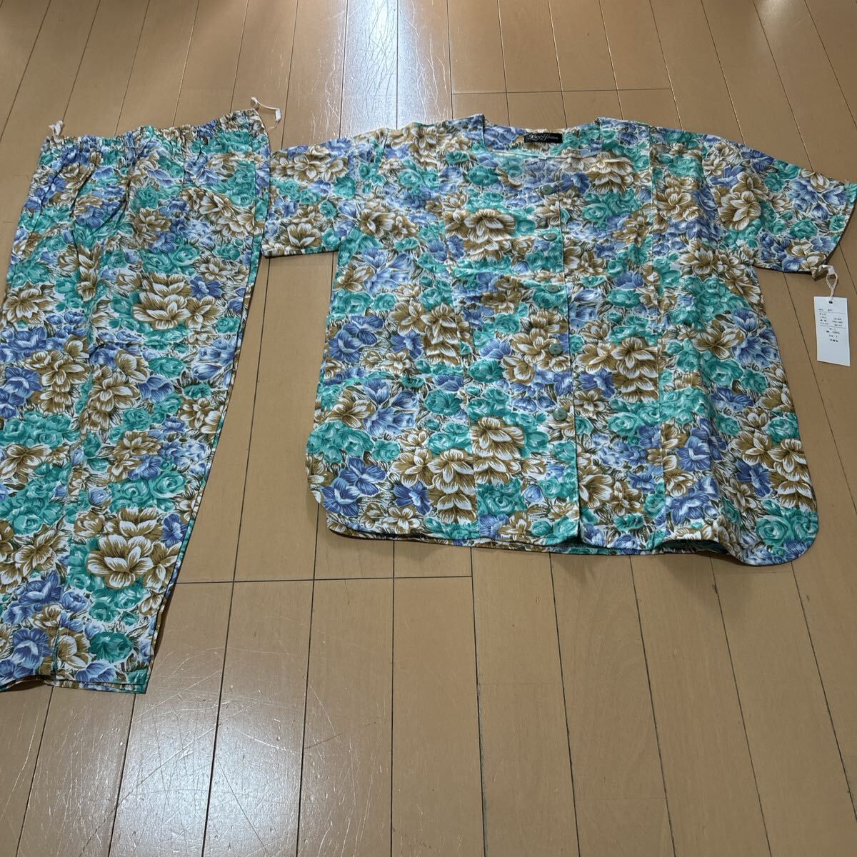 新品未使用 Mセットアップ②ルームウェア