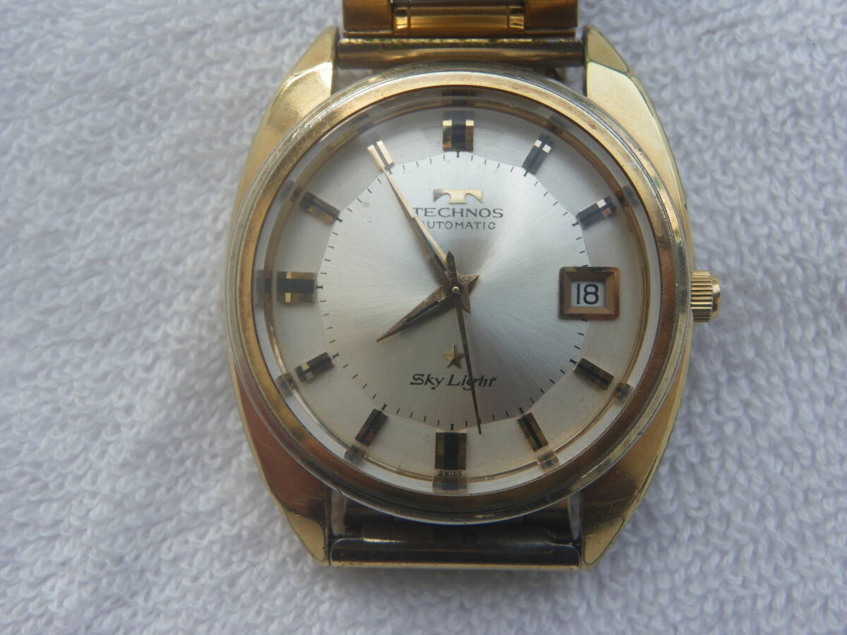 テクノス　Sky Light　スカイライト　3針/デイト　ゴールド　自動巻　メンズ腕時計　稼動品　ビンテージ