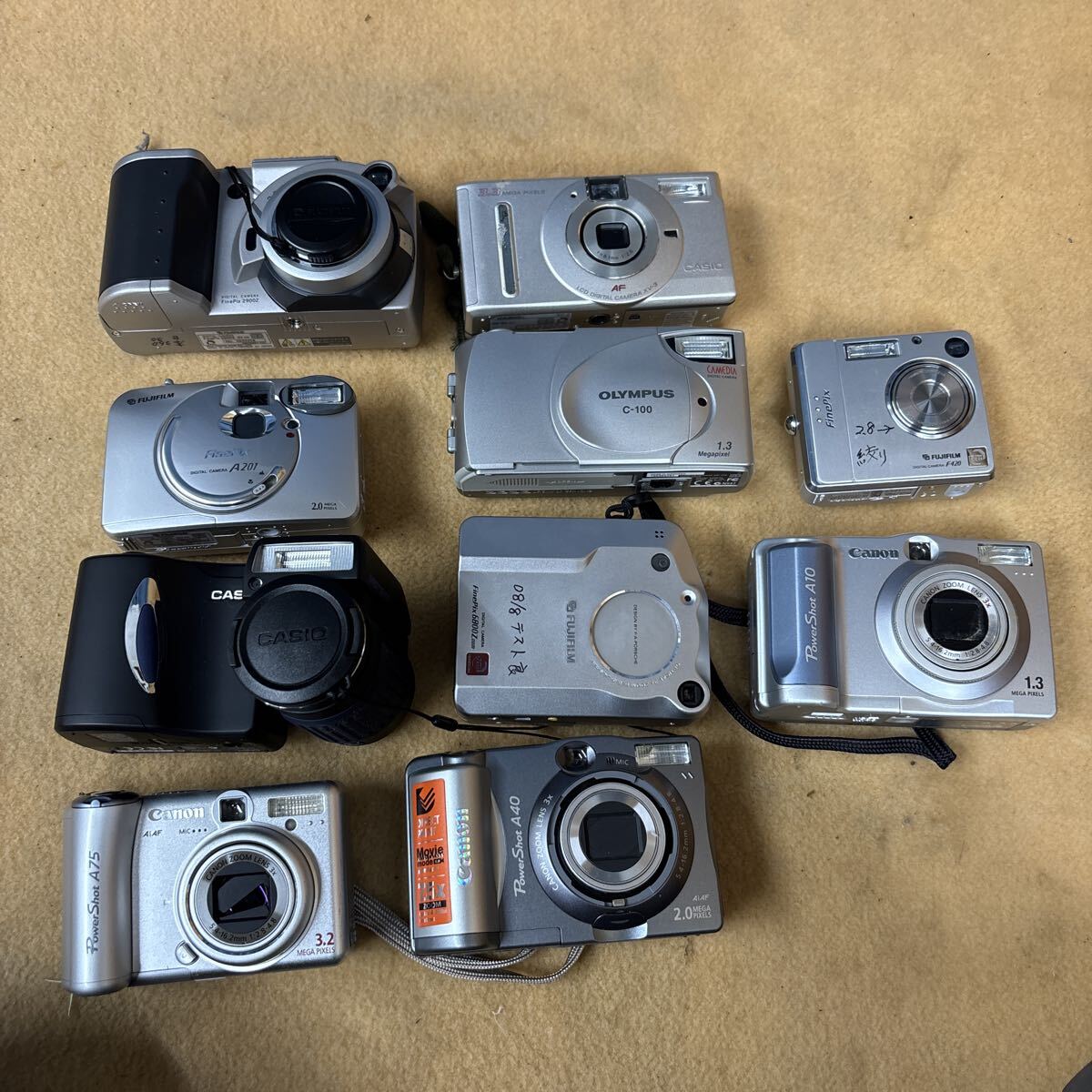 動作未確認　デジタルカメラ　カシオ　Canon FUJIFILM まとめて　ジャンク　現状渡し