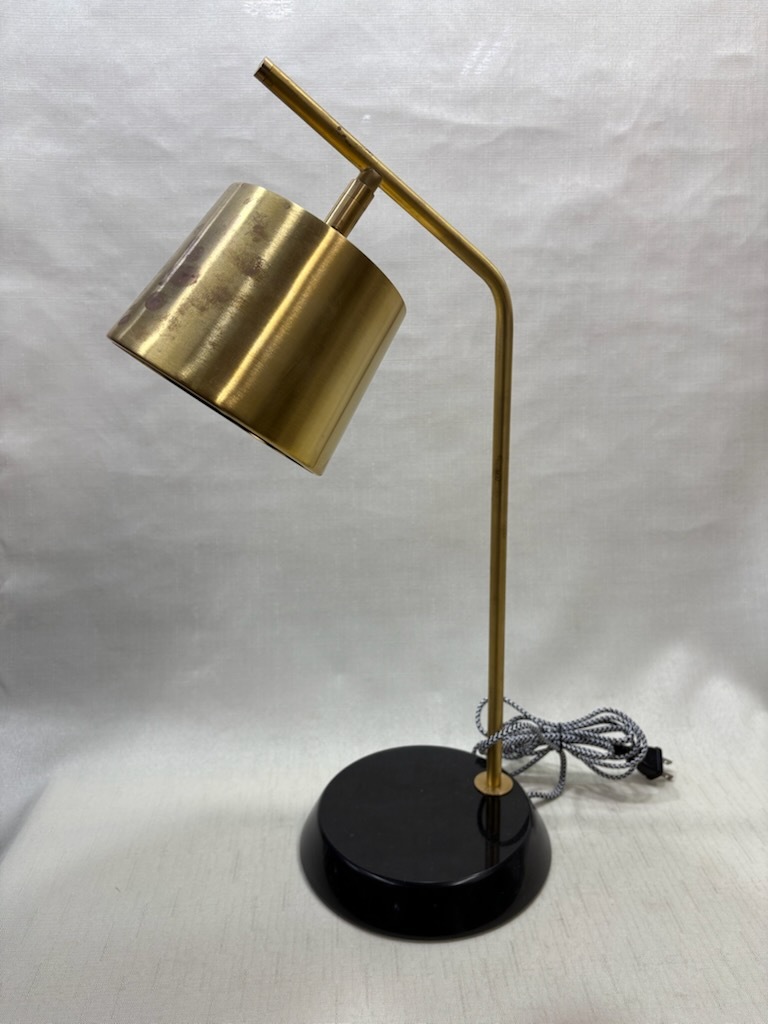 ARTWORKSTUDIO アートワークスタジオ デスクランプ AW-0528