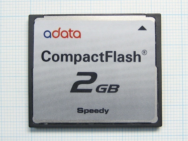 ★adata コンパクトフラッシュ ２ＧＢ 中古 ★送料８５円・１８５円