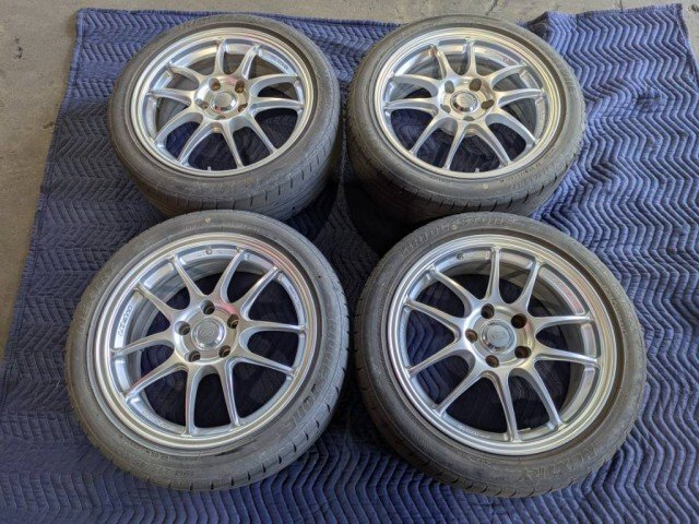 ENKEI エンケイ PF01 アルミホイール 17インチ 4本セット 17×7J 5穴 PCD114.3 +53 ハブ径約75mm 215/45R17 【フリード＋ GB5 より取外し】