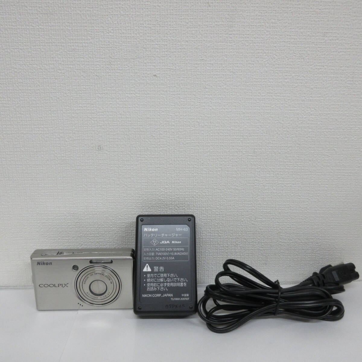 ● 通電のみ確認 Nikon ニコン COOLPIX S510 デジタルカメラ シルバーカラー 激安1円スタート