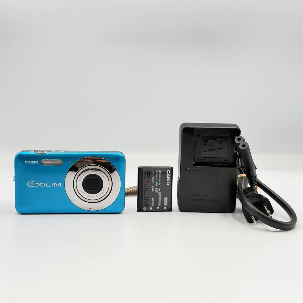 【動作品】CASIO EXILIM EX-Z800 　コンデジ　デジカメ　デジタルカメラ　撮影&フラッシュ動作OK