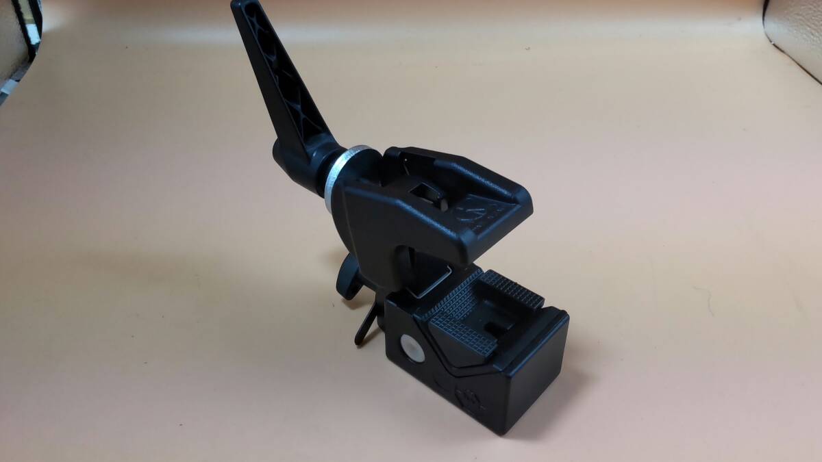 【D022】Manfrotto マンフロット スーパークランプ 035