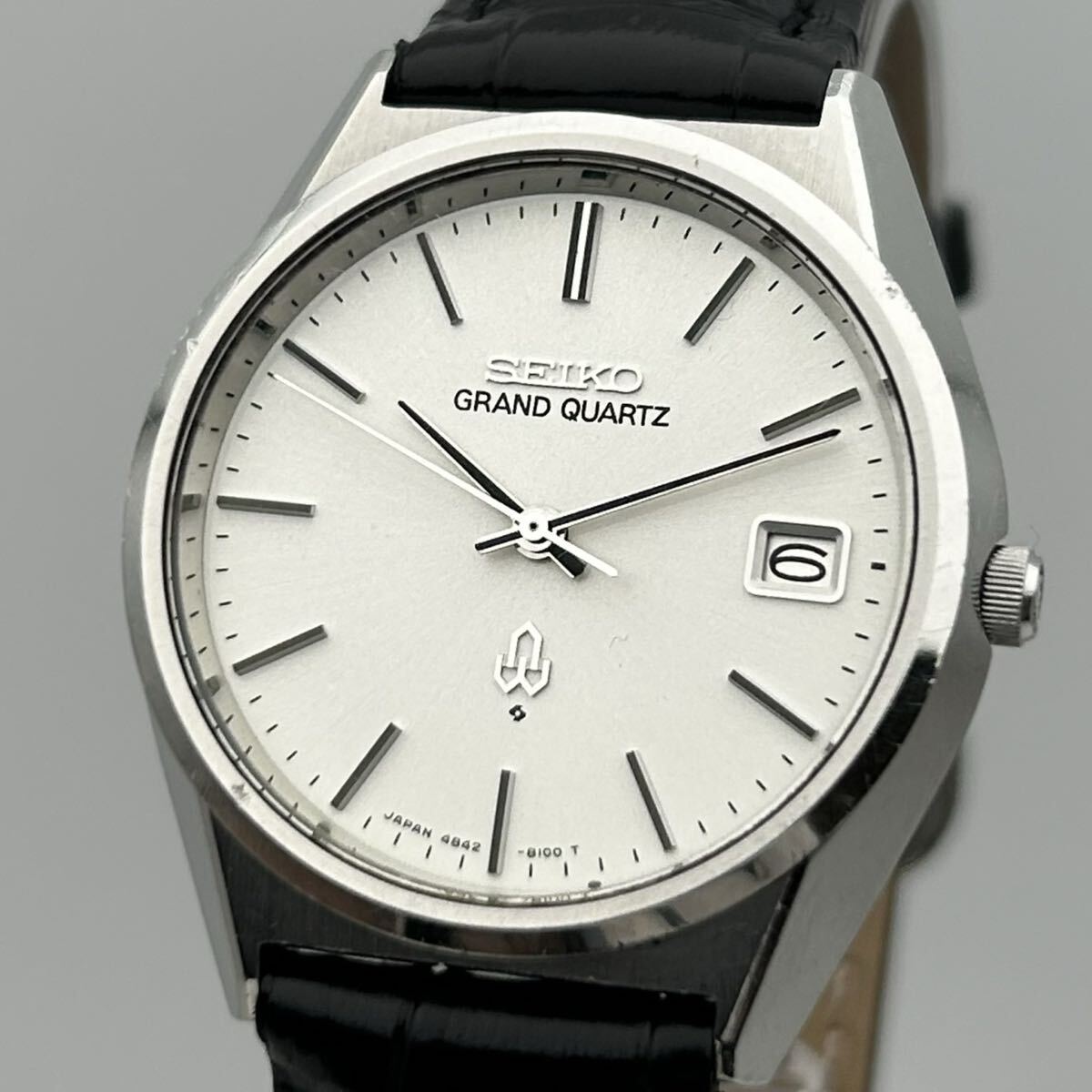 【新品電池 稼働】SEIKO セイコー GRANDQUARTZ グランドクォーツ 4842-8110 腕時計 デイデイト 1977年12月製 JAPAN vintage